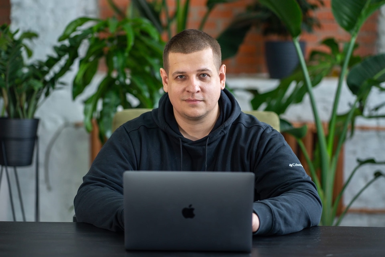 Павел Пресняков
